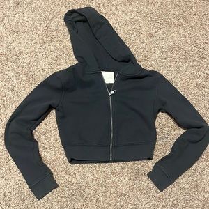 Cropped AE black hoodie